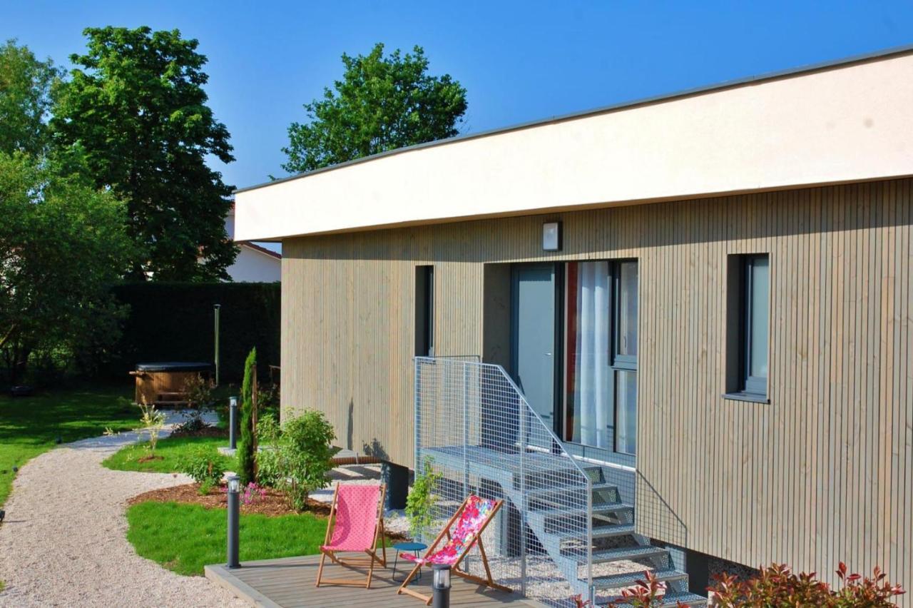 La Cle Des Chaumes Acomodação com café da manhã Boisset-lès-Montrond Exterior foto